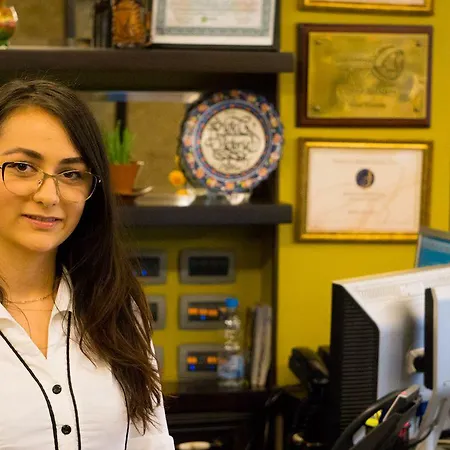 فيكتوريا 4* تيرانا