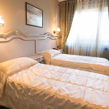 Victoria 4* Тирана