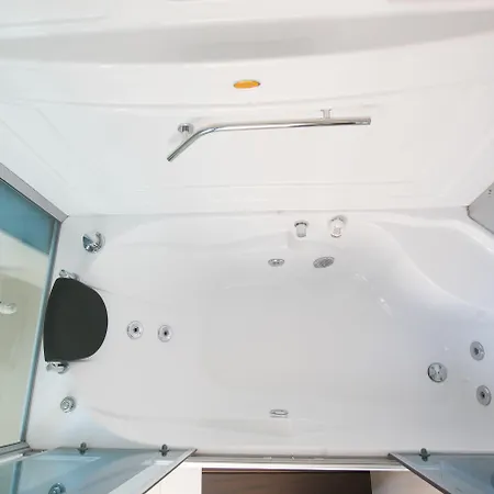 地拉那维多利亚酒店 4* 地拉那