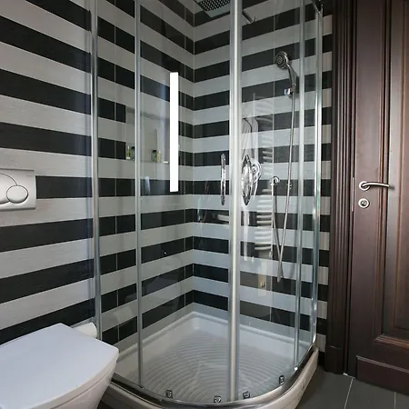 Отель Victoria Тирана