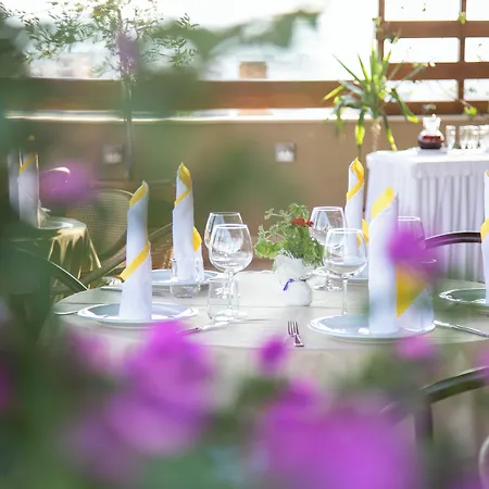 Victoria Hotel Tirana