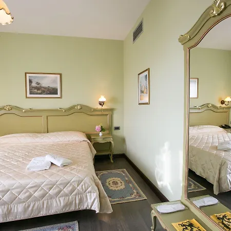 Victoria Hotel