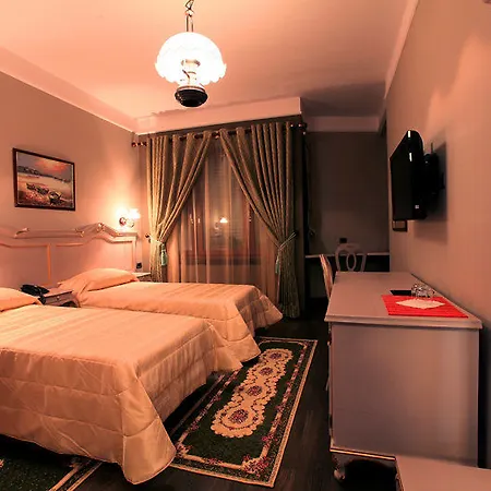 Victoria Отель Тирана