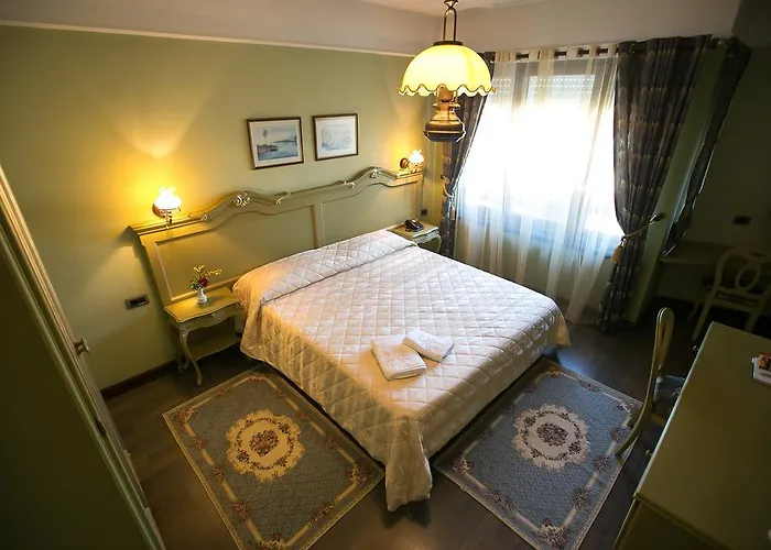 فندق فيكتوريا 4*