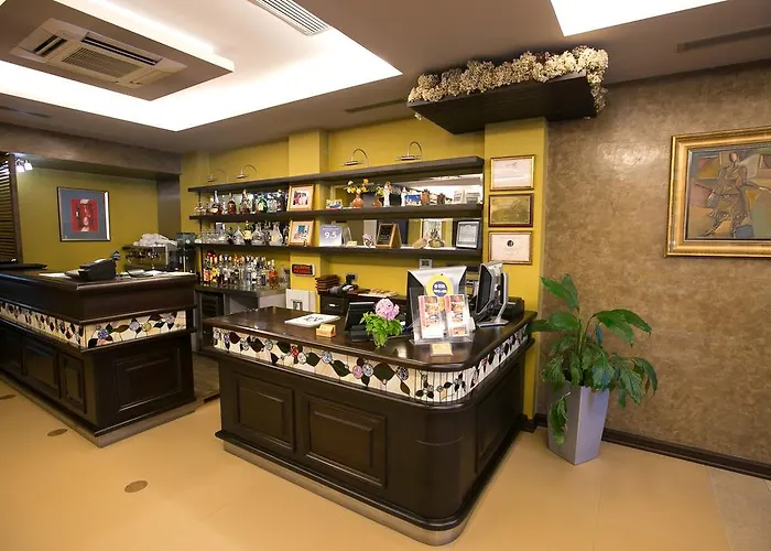 فندق فيكتوريا