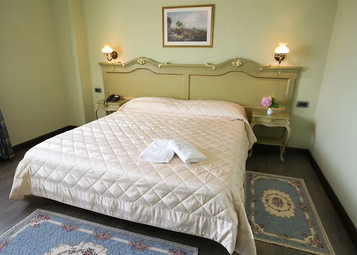 فندق فيكتوريا 4*