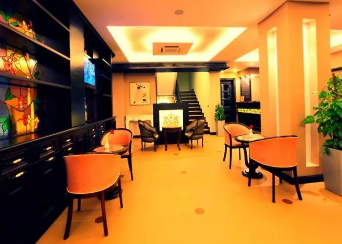 فندق فيكتوريا