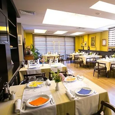 فندق فيكتوريا تيرانا